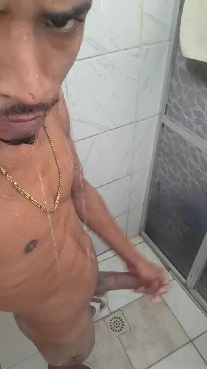 Offline DmouraMoura25 on Cam4