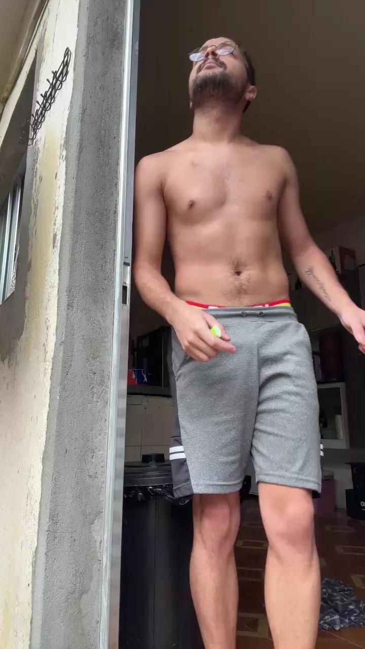 Dog_Renick on Cam4 