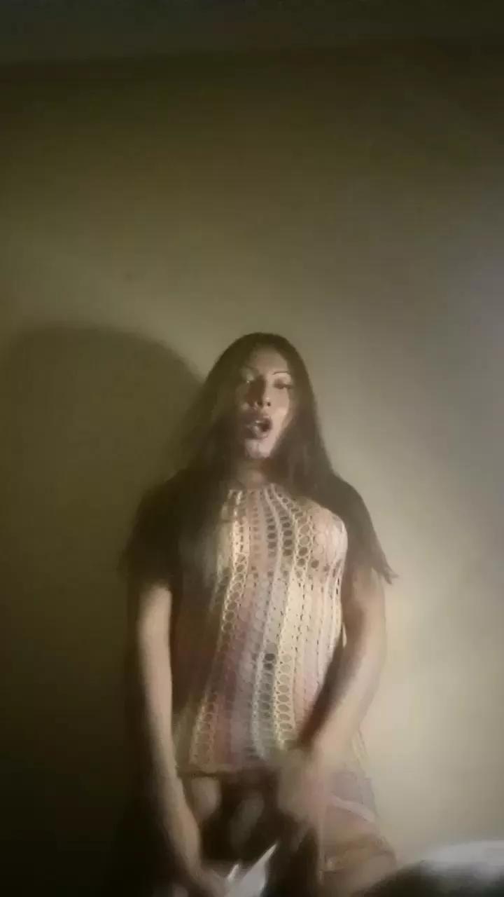 dolltranssexy on Cam4 