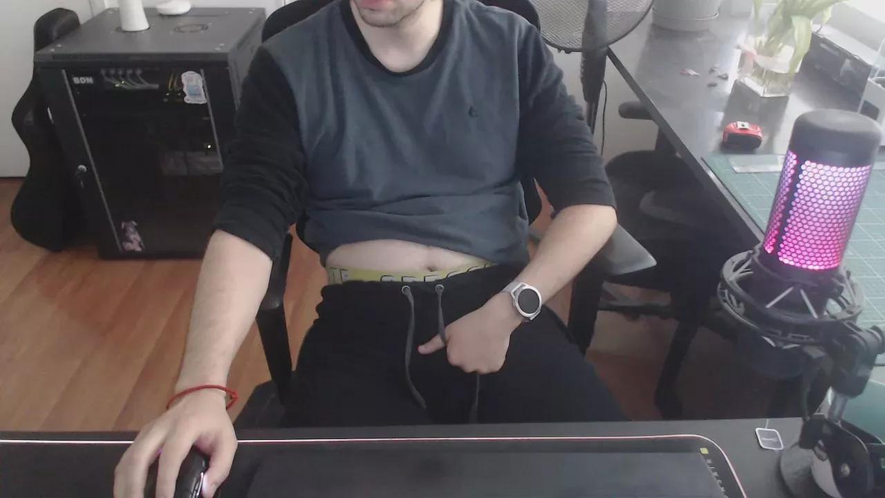 domdaddynsfwcl on Cam4 