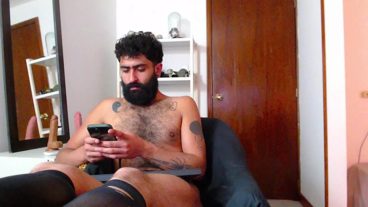 Drogama on Cam4 