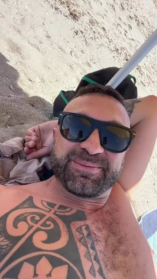 Offline Eleusiarca on Cam4