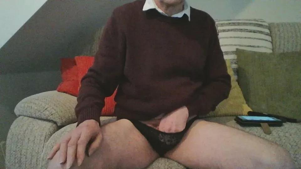 englishman59 on Cam4 
