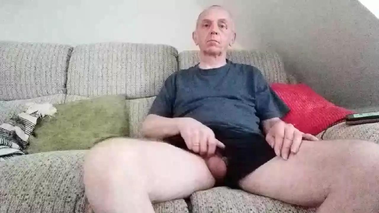 englishman59 on Cam4 