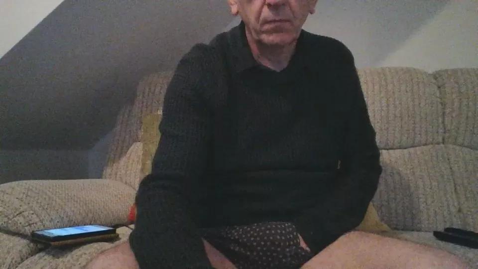 englishman59 on Cam4 