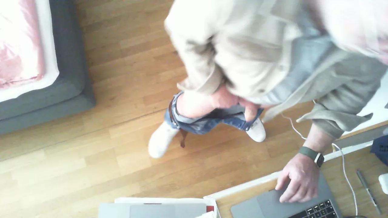 erleichtbi on Cam4 