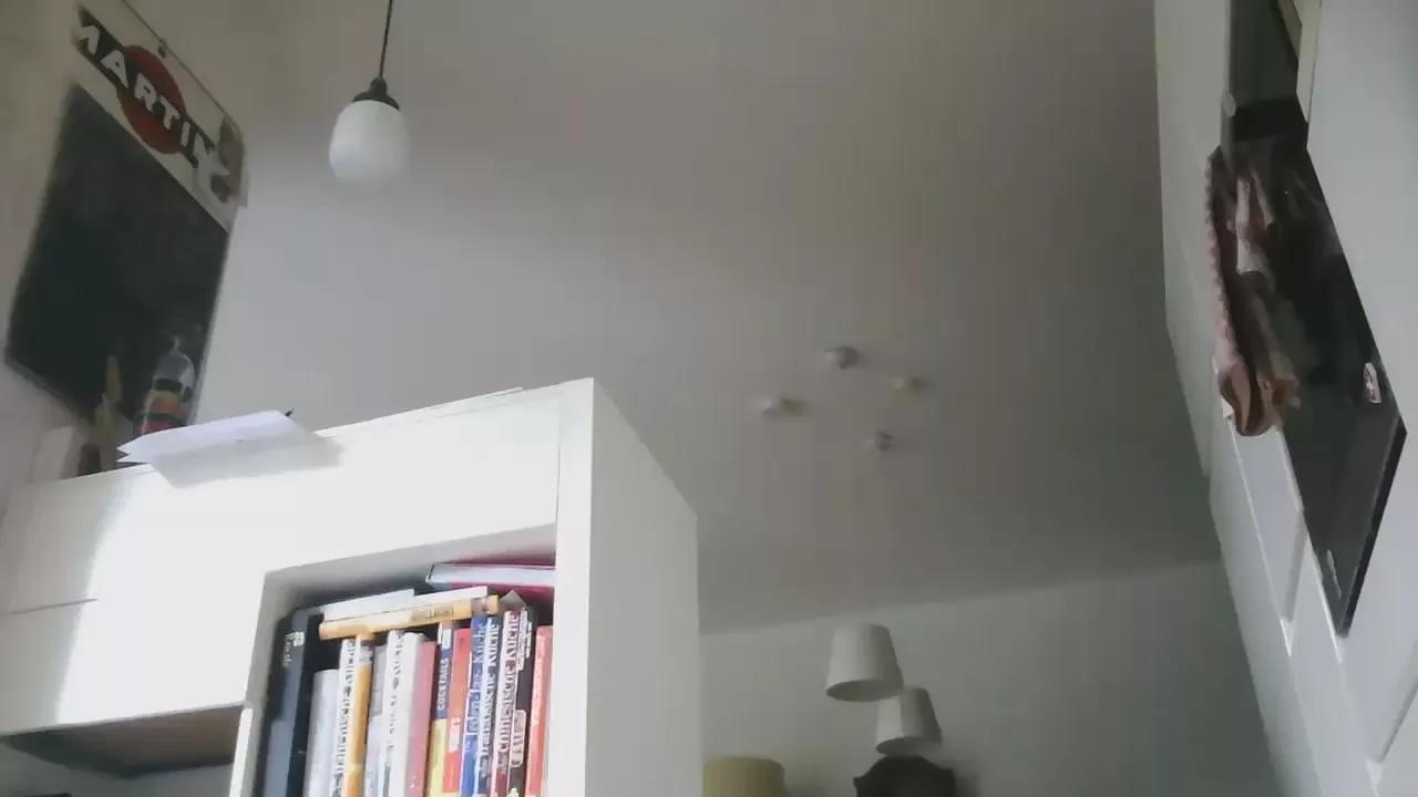 erleichtbi on Cam4 