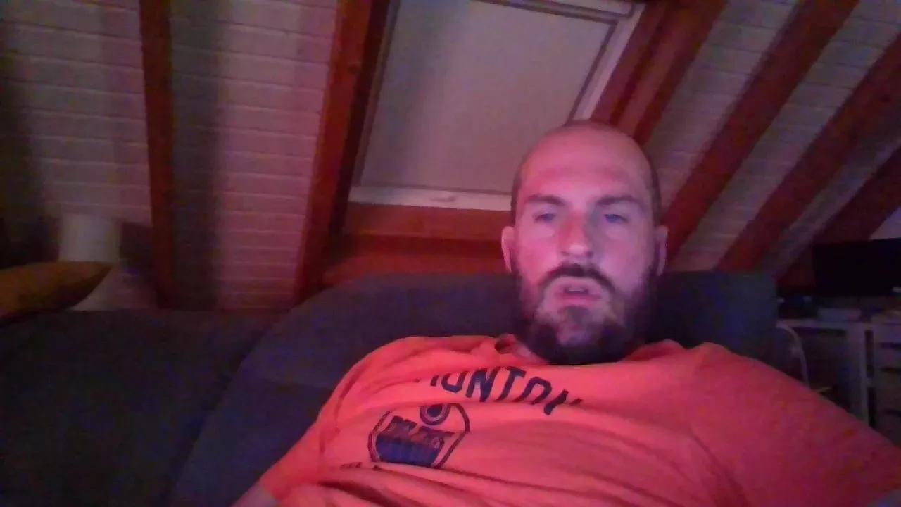 eshot2punkt0 on Cam4 