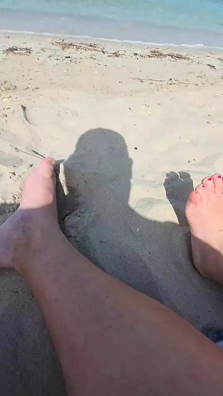 Offline Esplosiva25 on Cam4