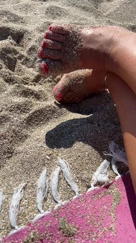 Offline Esplosiva25 on Cam4