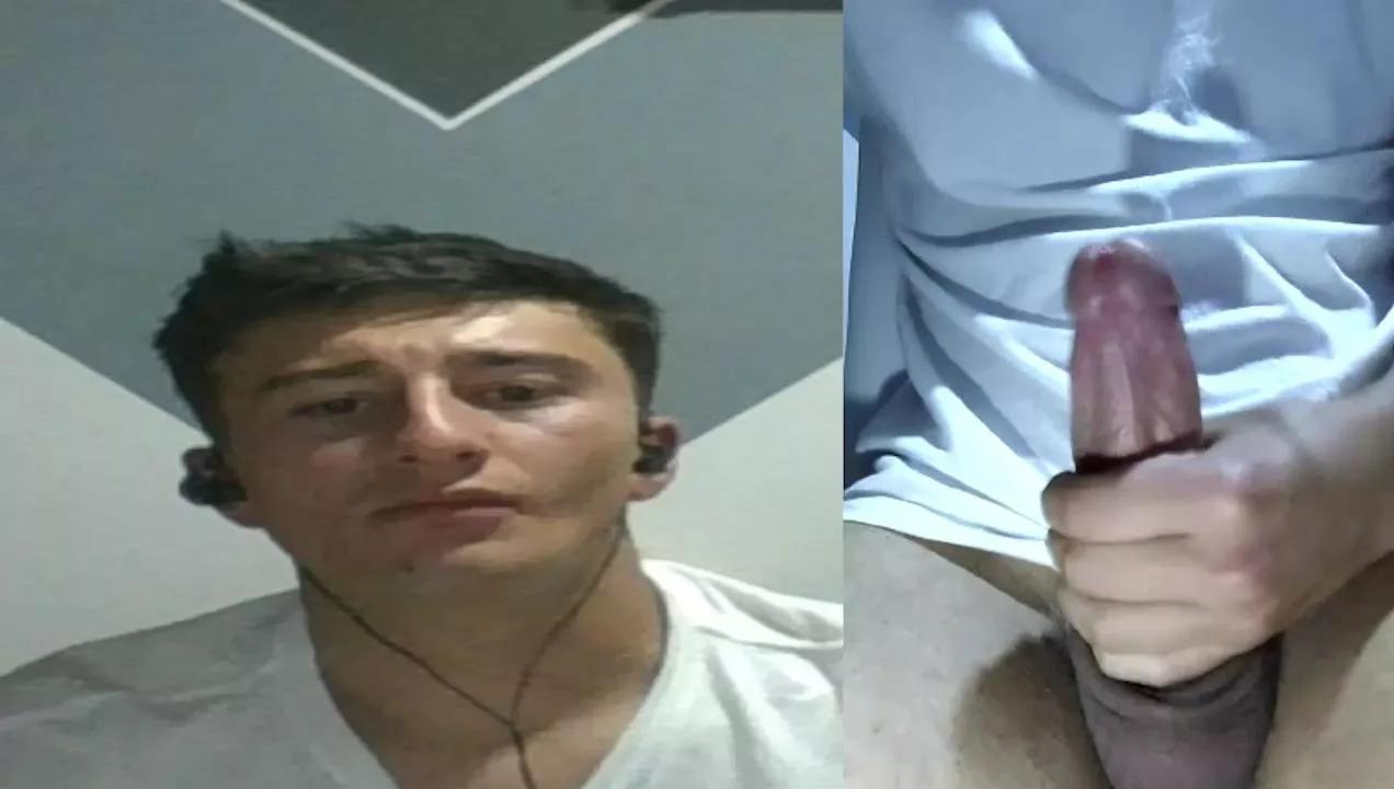 Esteban19PG on Cam4 