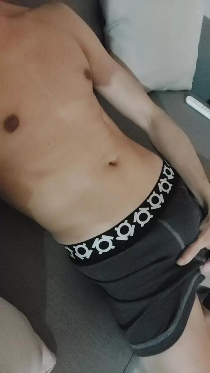 Eventidee on Cam4 