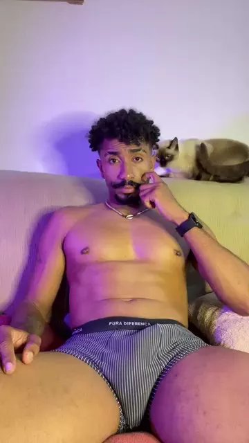 Offline Everton2123 on Cam4