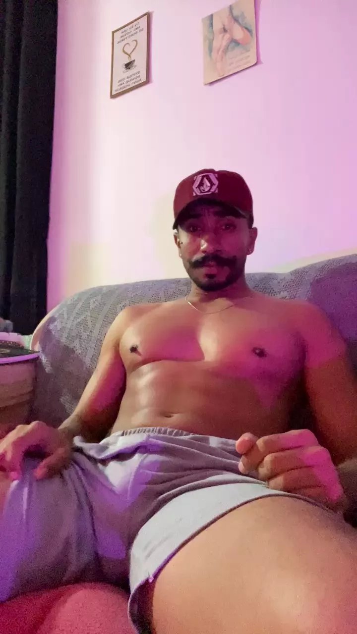 Offline Everton2123 on Cam4