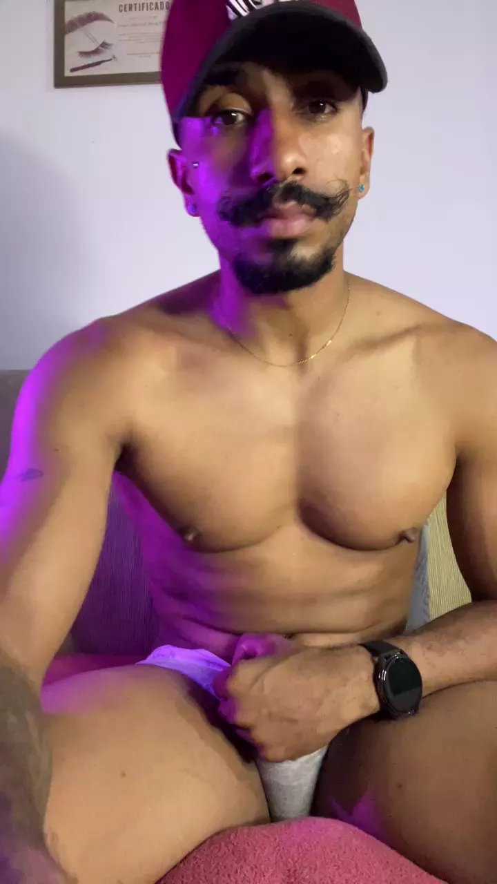 Offline Everton2123 on Cam4