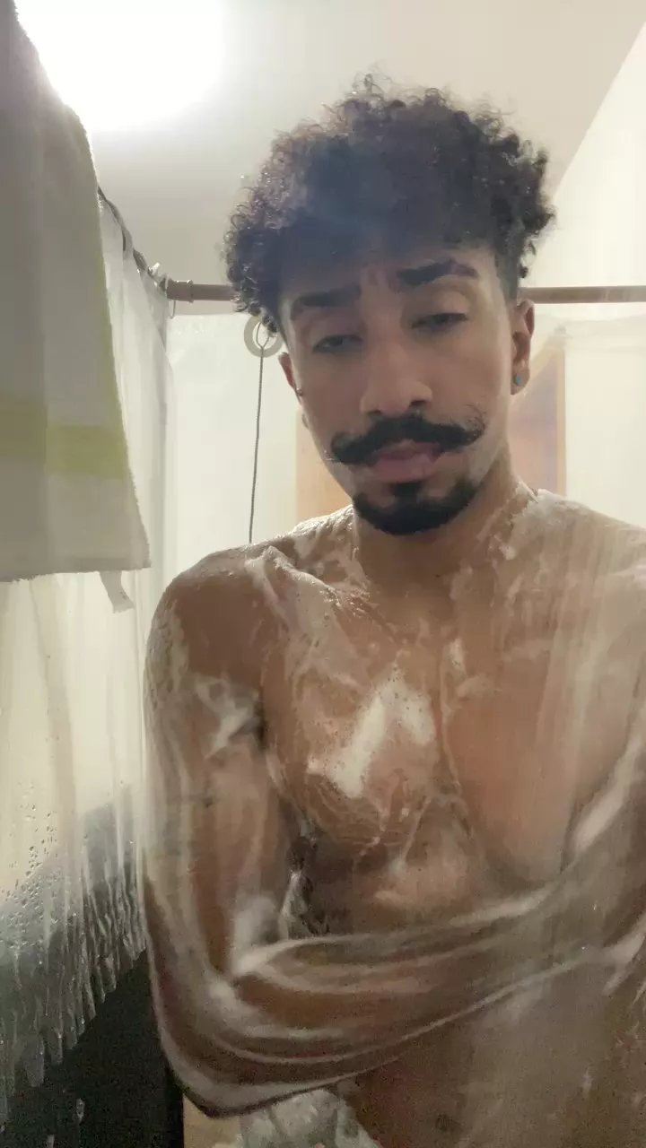 Offline Everton2123 on Cam4