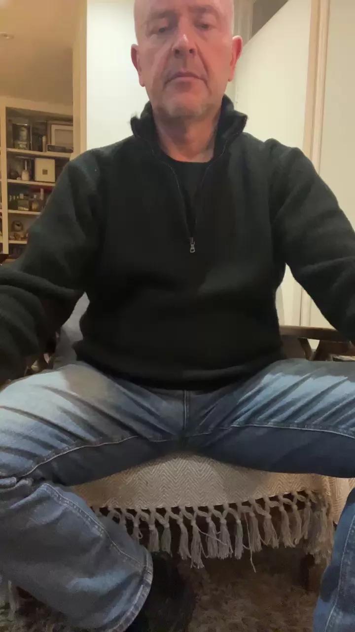 exposedbi on Cam4 