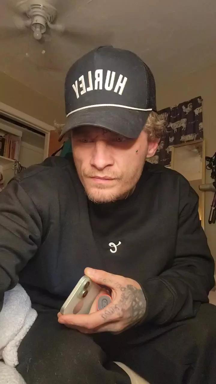 Fbgm51 on Cam4 