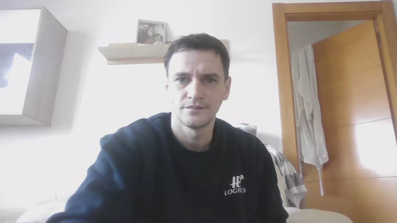 Offline FedeArgenn on Cam4