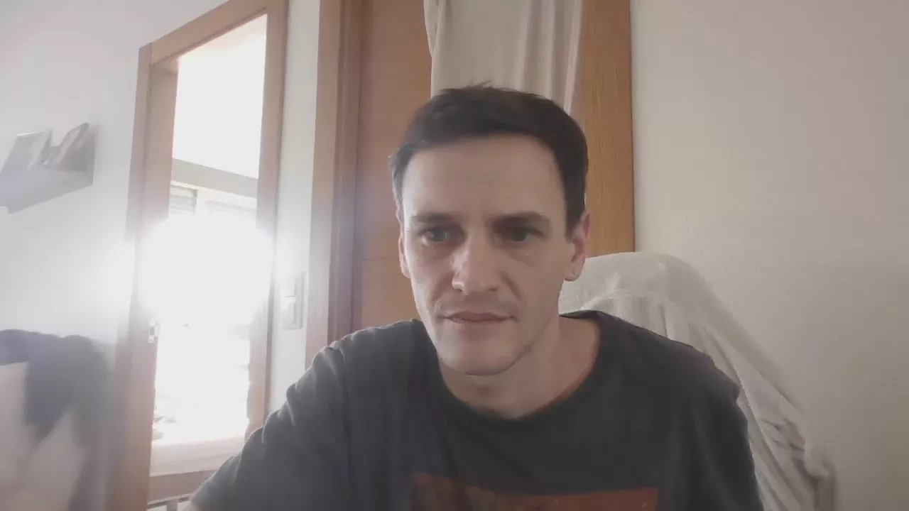 Offline FedeArgenn on Cam4