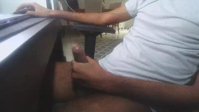 FeettNigg on Cam4 