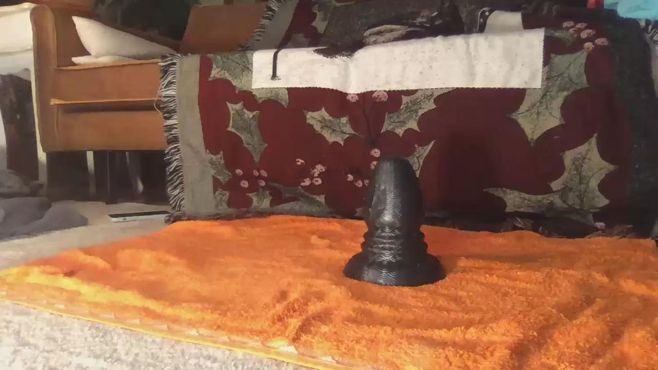 Fisting77 on Cam4 