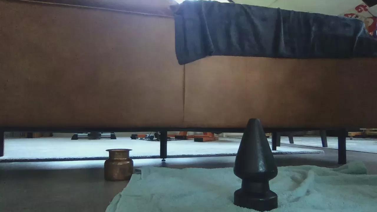 Fisting77 on Cam4 