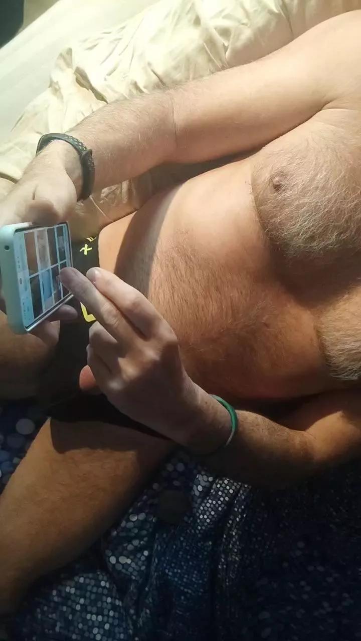 floket on Cam4 