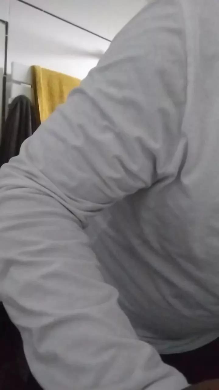 Footjobest60 on Cam4 