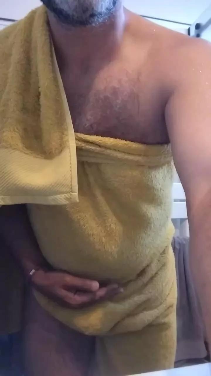 Footjobest60 on Cam4 