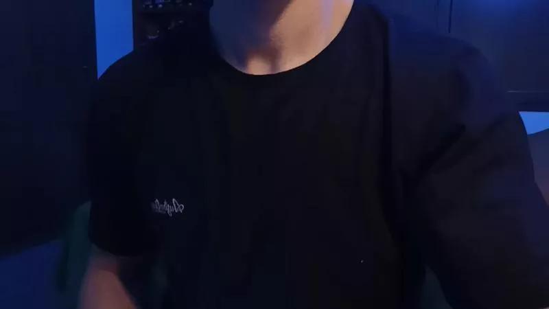 Frabroker on Cam4 