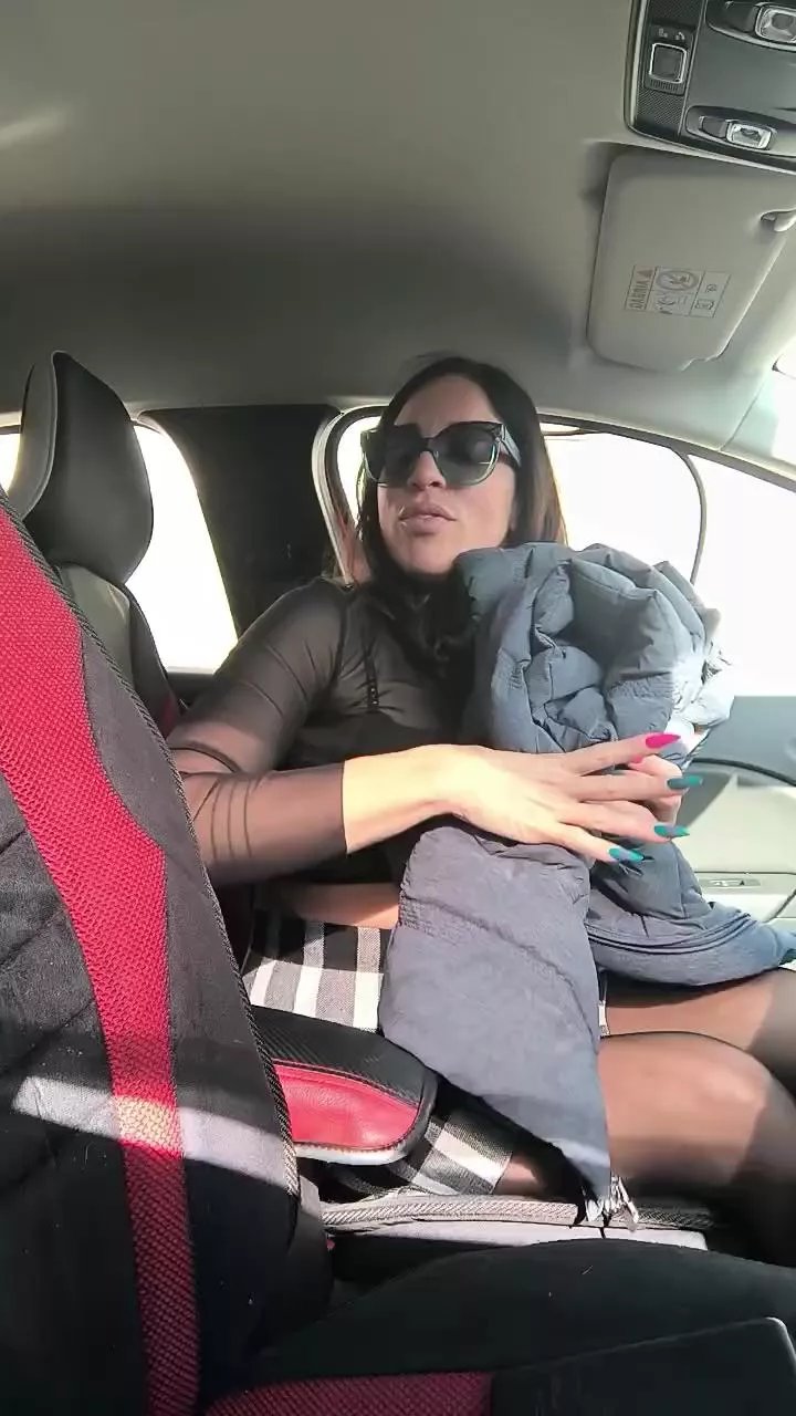 Offline fragile7883 on Cam4