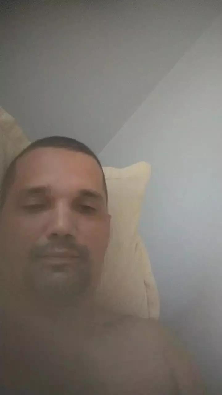Francisconeto87 on Cam4 