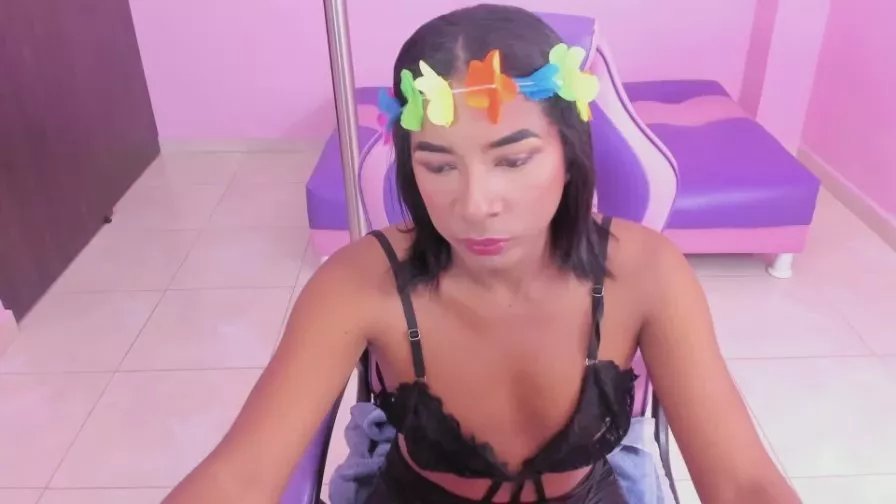 Offline gaia_ebony_hoe on Cam4