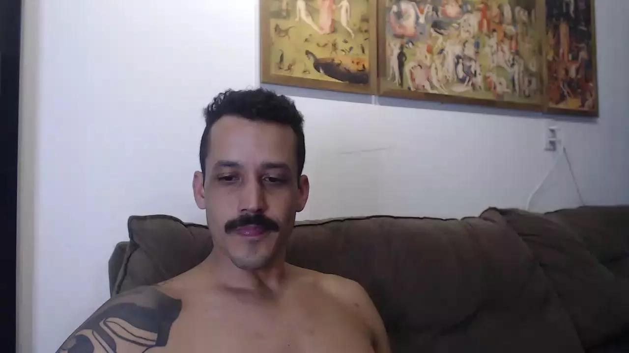 GATOXXLBR on Cam4 