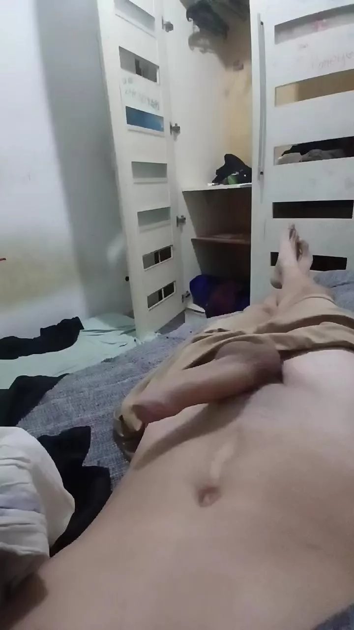 Offline gbsiria72 on Cam4