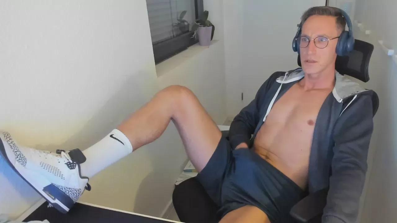 ger_gayman1983 on Cam4 