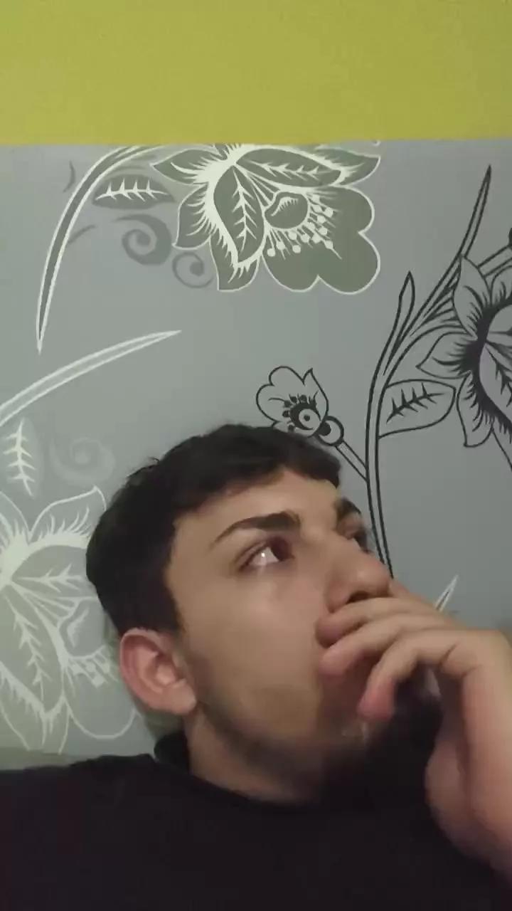 Giorgio_gigi on Cam4 
