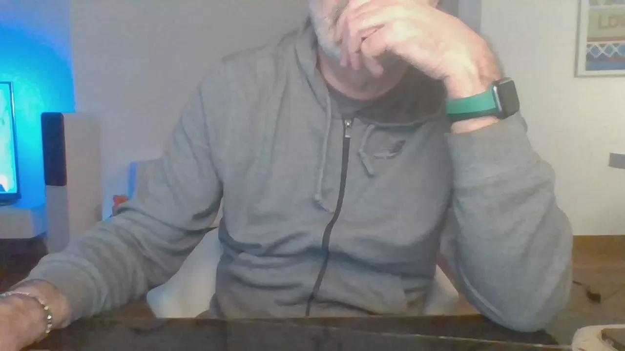 gmn70 on Cam4 