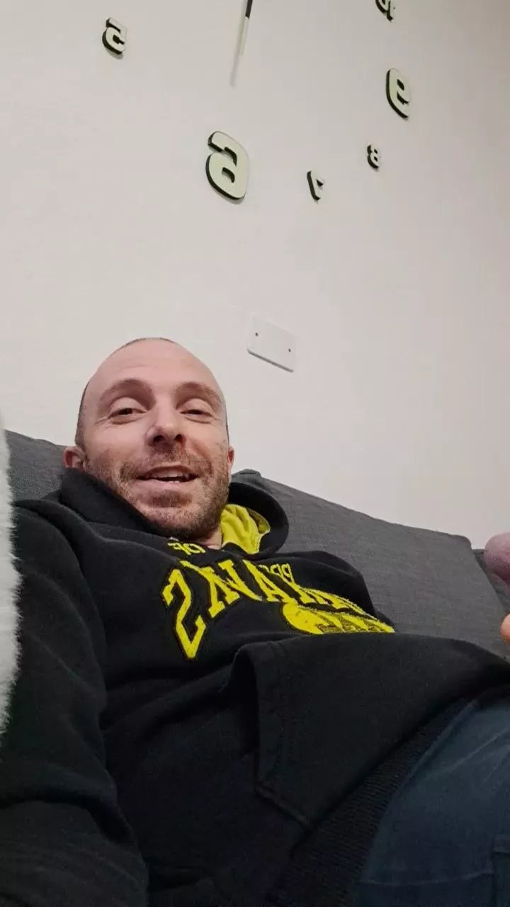 Offline Gnaro90 on Cam4