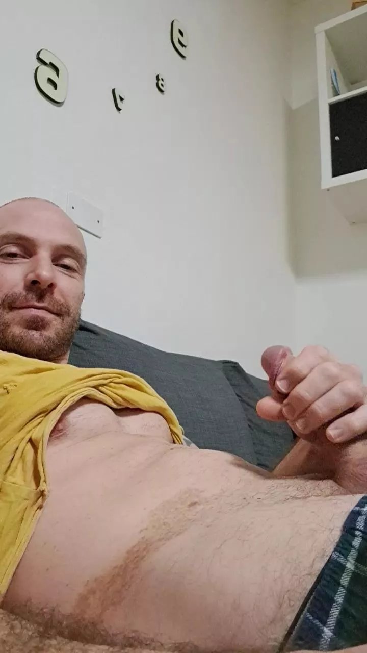 Offline Gnaro90 on Cam4