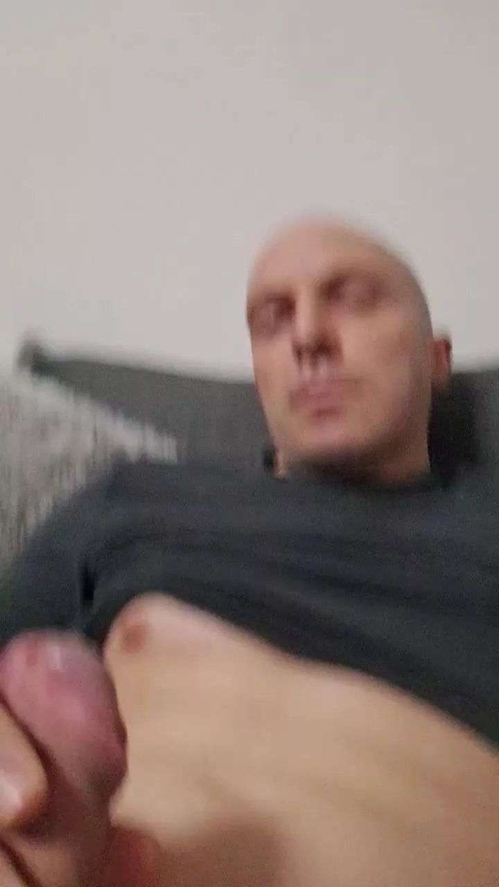 Offline Gnaro90 on Cam4