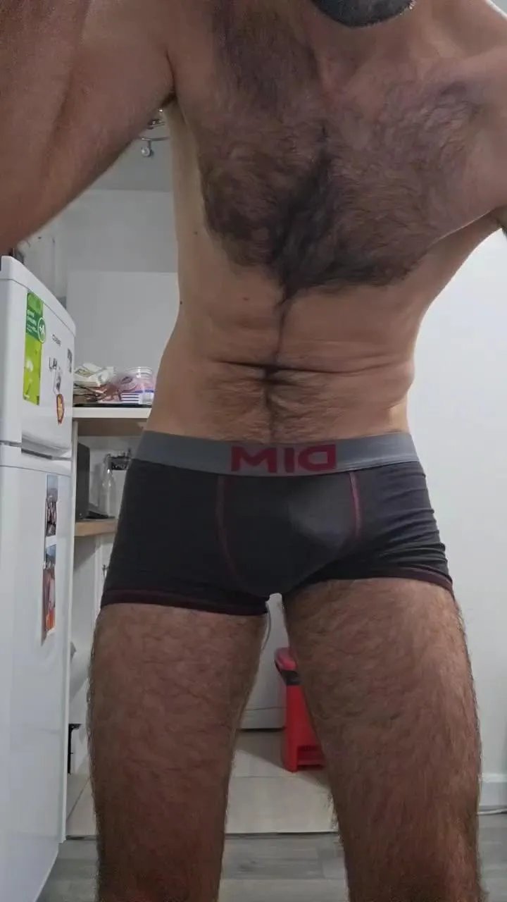 Offline GobackTonio on Cam4