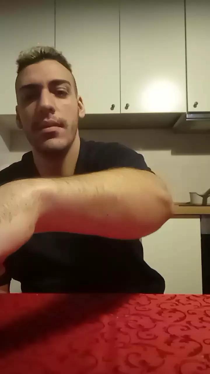 guardami02 on Cam4 