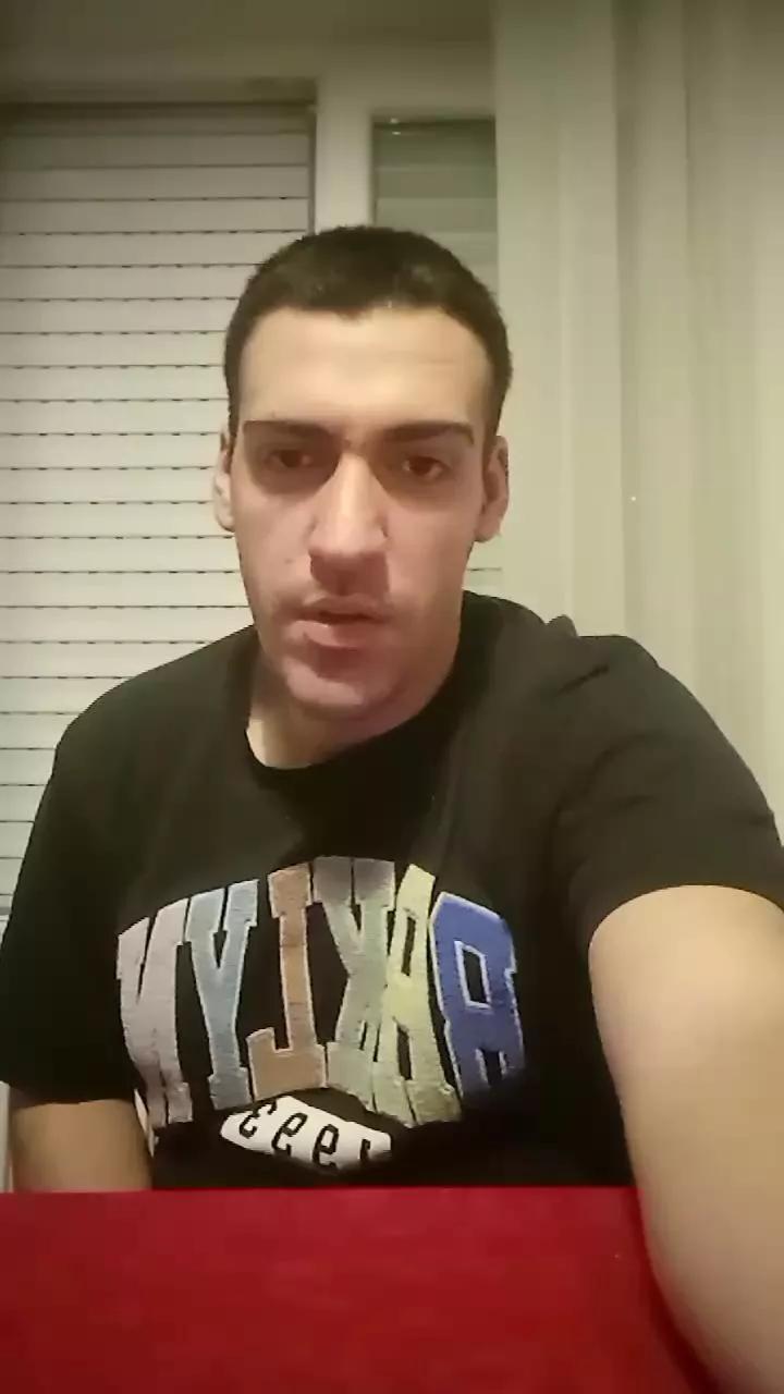 guardami02 on Cam4 
