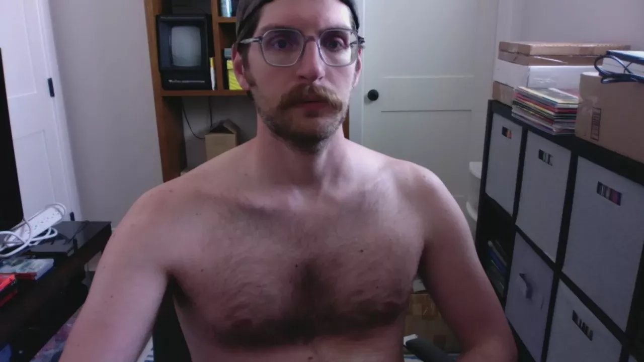 Offline guydude2 on Cam4