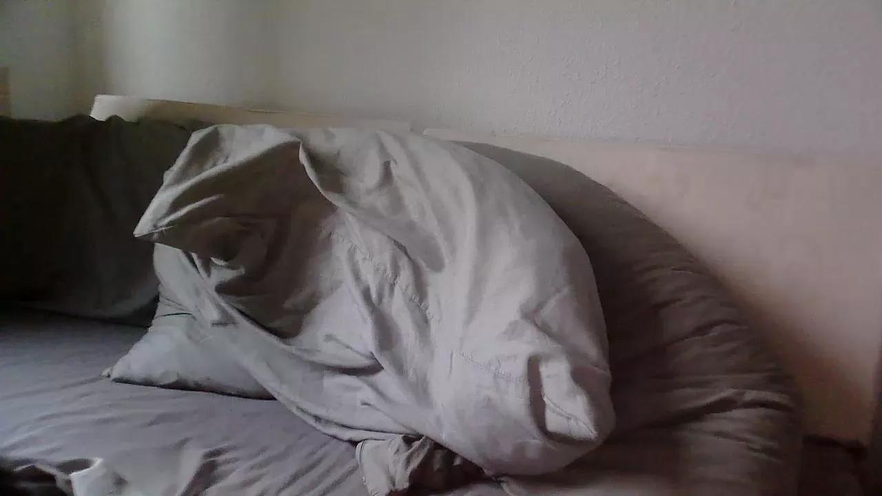 GuyFromNextDoor on Cam4 
