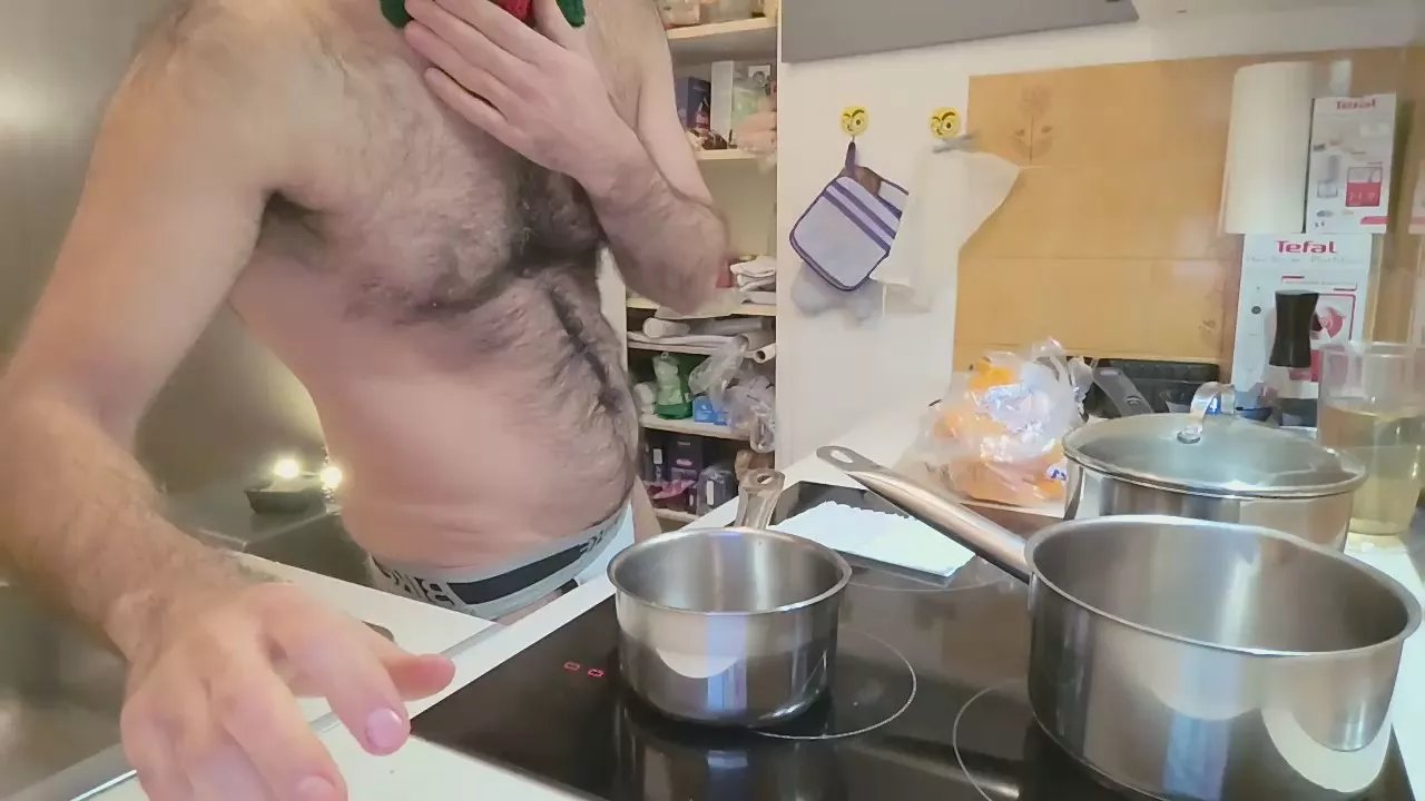 Offline Hairy_sexy_man on Cam4