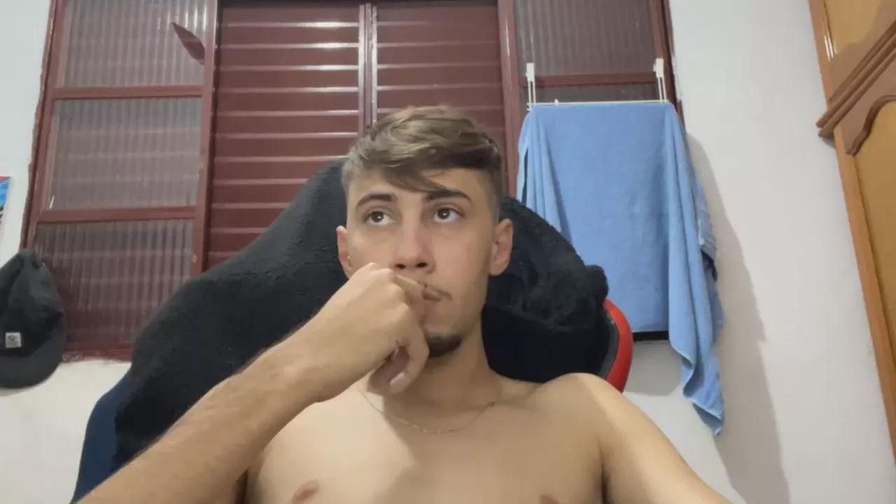 Hanz_ on Cam4 