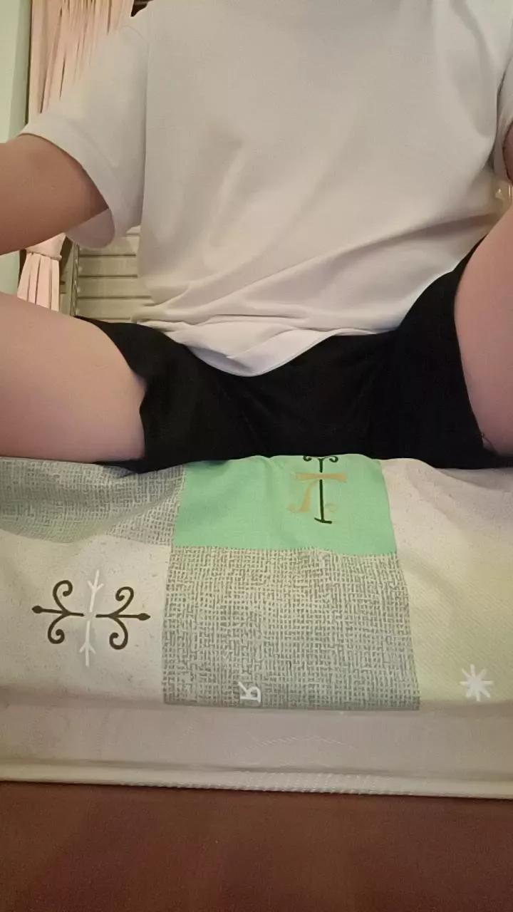 Happyboy708 on Cam4 